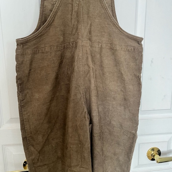 Aerie Corduroy Overalls - Picture 6 of 6